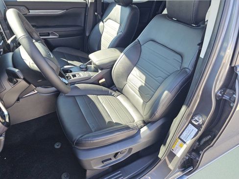 New 2025 Ford Ranger Lariat w/ Trailer Tow Package image 12