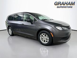 Used 2023 Chrysler Voyager LX FWD video 1