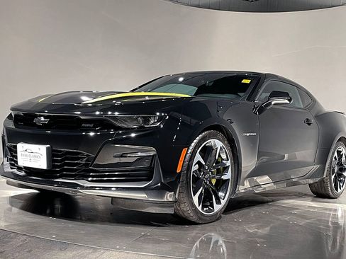 Used 2023 Chevrolet Camaro SS RWD image 19