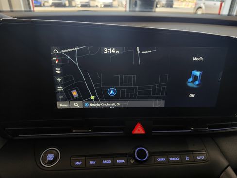 New 2025 Hyundai Elantra N Base image 5