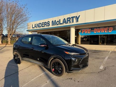 Used 2023 Chevrolet Bolt EUV Premier w/ Sun & Sound Package image 1