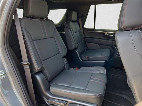 Used 2026 Chevrolet Tahoe RST w/ Comfort Package image 21