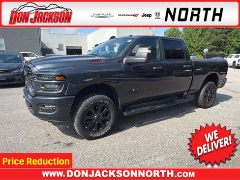 Used 2025 RAM 2500 Big Horn AWD/4WD image 1