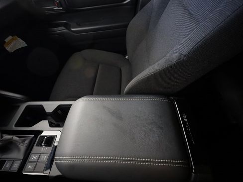 Used 2025 Toyota Land Cruiser image 36