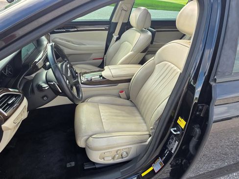 Used 2018 Genesis G90 5.0 Ultimate AWD/4WD image 9