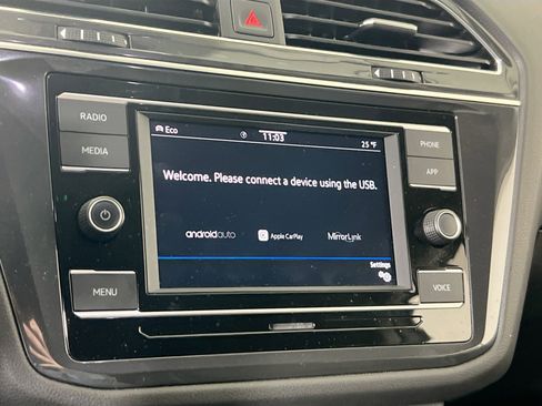 Used 2023 Volkswagen Tiguan S AWD/4WD image 14