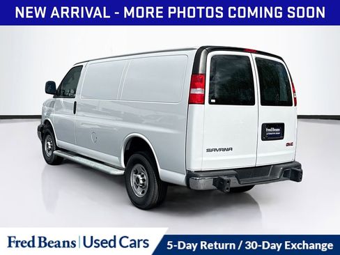 Used 2024 GMC Savana 2500 w/ Driver Convenience Package RWD image 6
