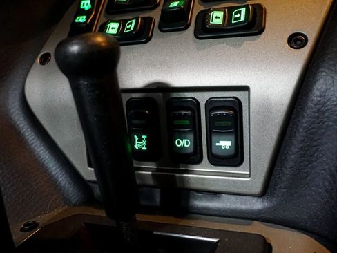 Used 2006 HUMMER H1 4-Door Wagon image 27