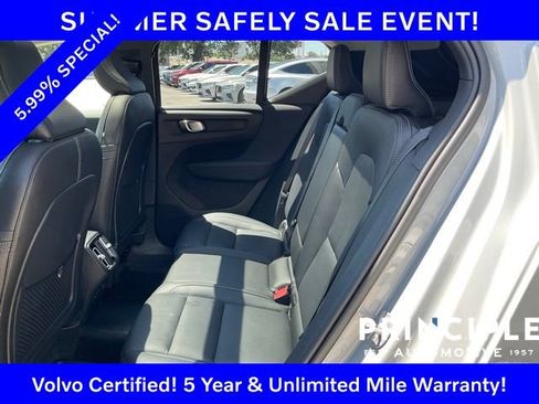 Certified 2025 Volvo XC40 B5 Plus w/ Protection Package Premier AWD/4WD image 27