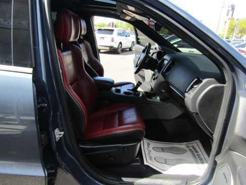 Used 2020 Dodge Durango SRT w/ Technology Group AWD/4WD image 20