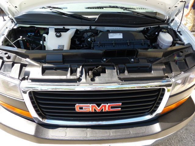 Used 2022 GMC Savana 2500 w/ Driver Convenience Package RWD image 9