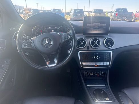 Used 2019 Mercedes-Benz GLA 250 4MATIC image 9