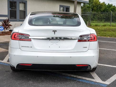 Used 2018 Tesla Model S 75D AWD/4WD image 4
