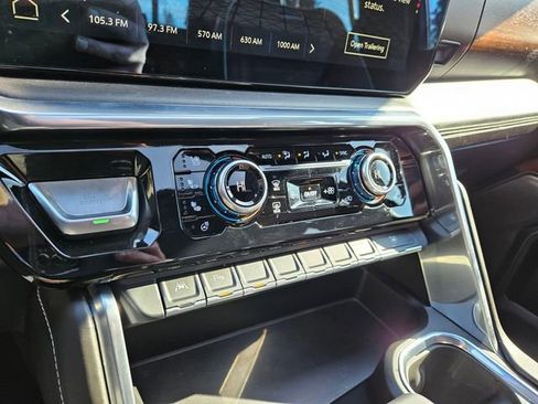 Used 2023 GMC Sierra 1500 Denali Ultimate image 24