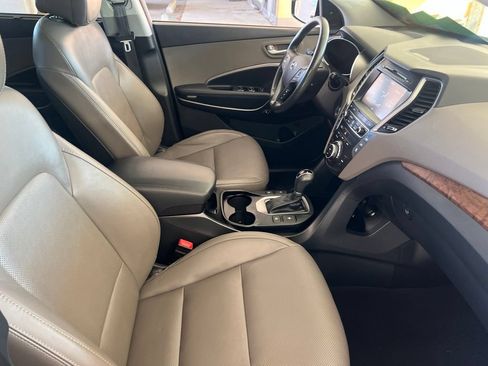Used 2018 Hyundai Santa Fe AWD image 21