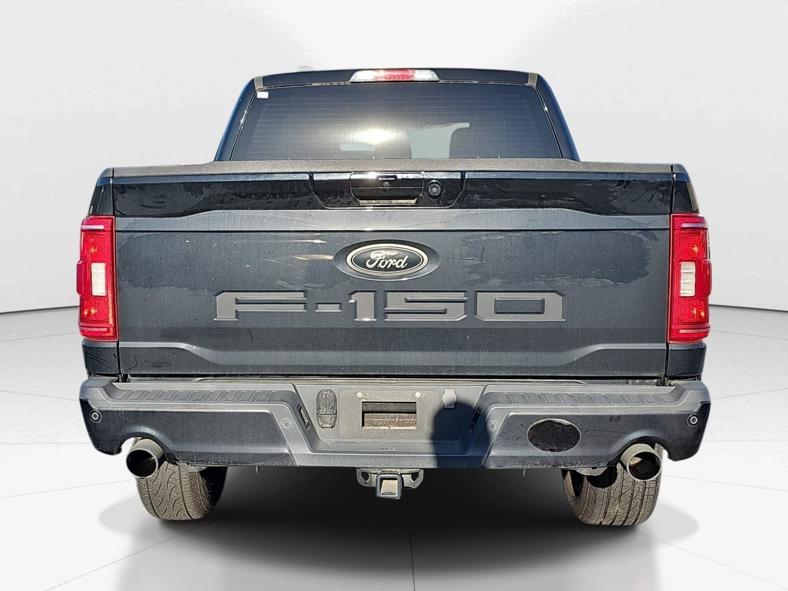 Used 2023 Ford F150 XLT w/ Equipment Group 302A High AWD/4WD image 4