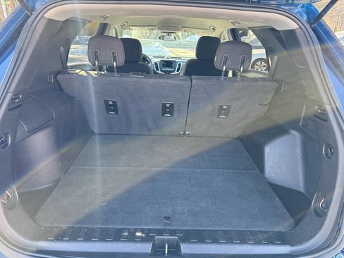 Used 2019 Chevrolet Equinox LT image 17
