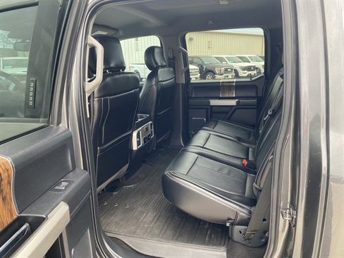 Used 2020 Ford F150 Lariat image 18