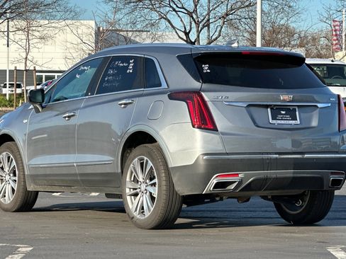 Used 2025 Cadillac XT5 Premium Luxury image 6