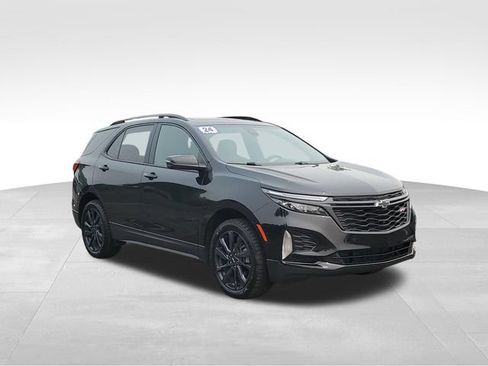 Certified 2024 Chevrolet Equinox RS AWD/4WD image 2