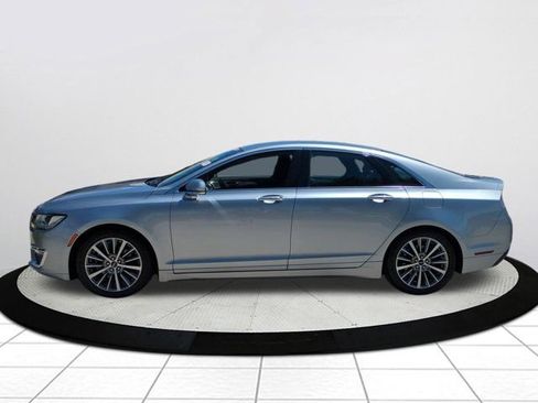 Used 2020 Lincoln MKZ FWD image 6