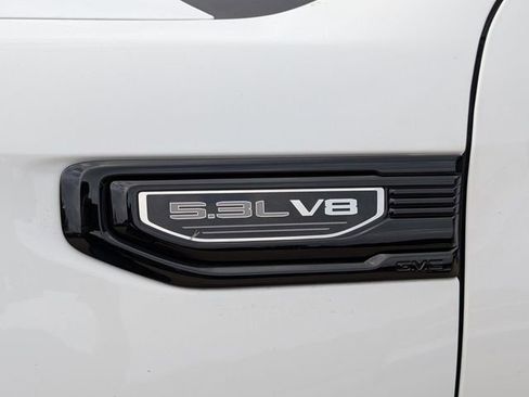 New 2026 GMC Sierra 1500 Elevation w/ Elevation Premium Package image 6