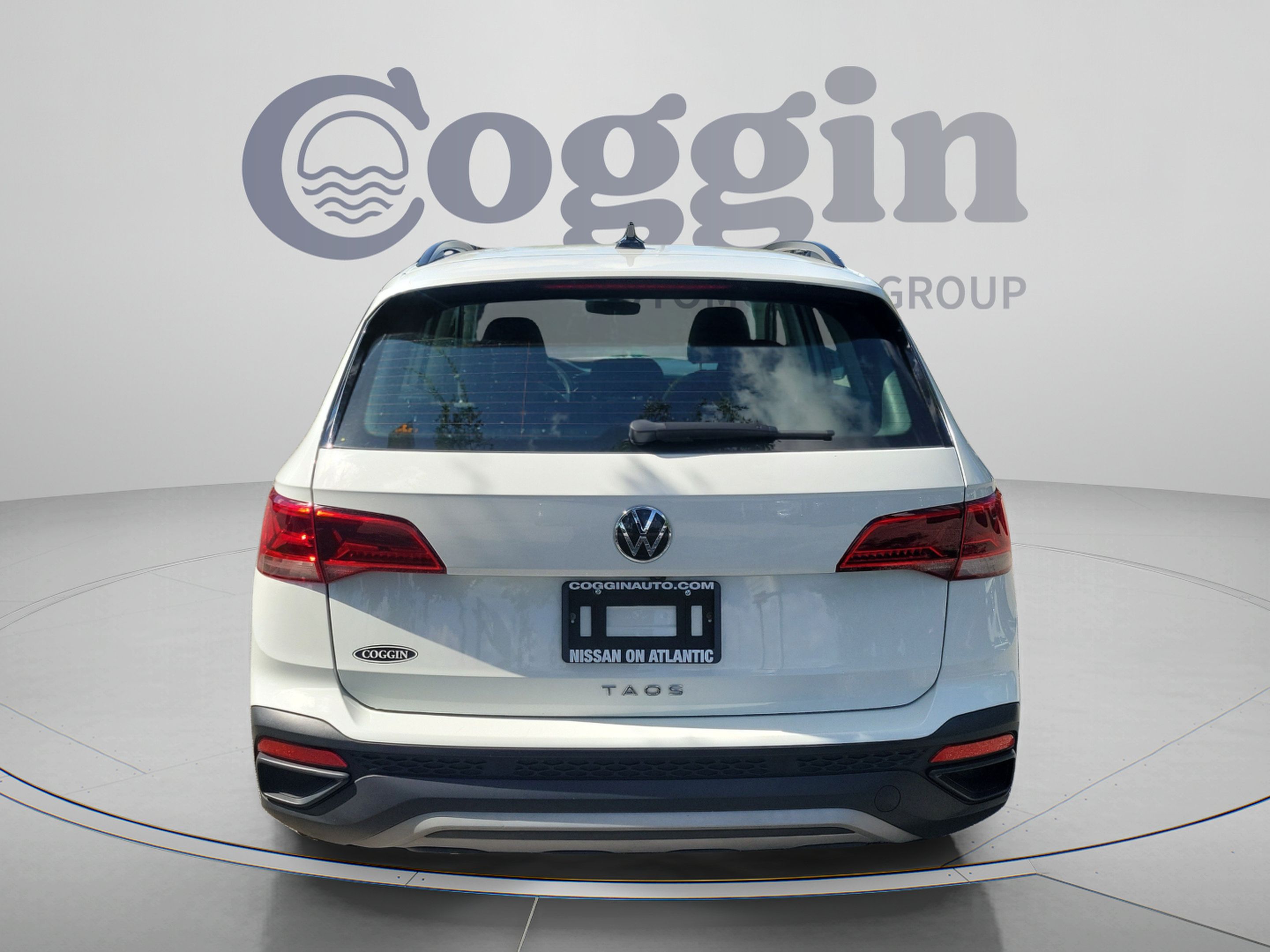 Used 2023 Volkswagen Taos S FWD image 3