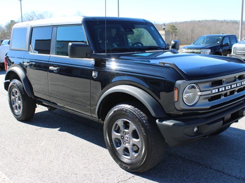 Used 2024 Ford Bronco Big Bend image 4