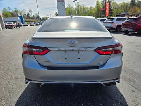 Used 2024 Toyota Camry SE w/ Cold Weather Package AWD/4WD image 7