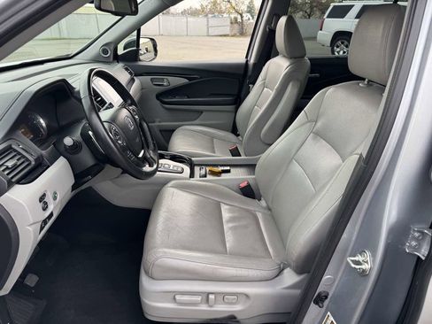 Used 2016 Honda Pilot Elite image 23