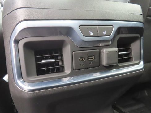 Used 2020 GMC Sierra 1500 SLT w/ SLT Premium Plus Package image 11