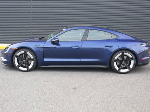 New 2026 Porsche Taycan image 2