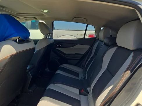 Used 2019 Subaru Crosstrek 2.0i Limited w/ Moonroof Package w/Navigation AWD/4WD image 10