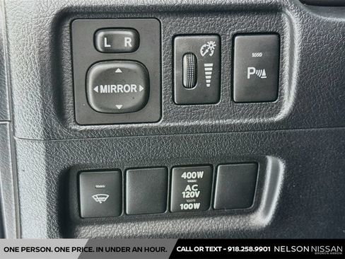 Used 2016 Toyota 4Runner Limited AWD/4WD image 10