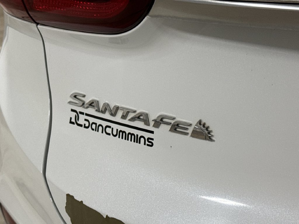 Used 2019 Hyundai Santa Fe SE FWD image 25