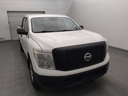 Used 2017 Nissan Titan S RWD image 14