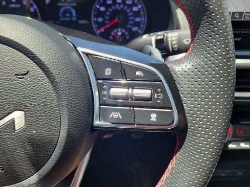 Used 2023 Kia Forte GT w/ GT2 Package FWD image 31