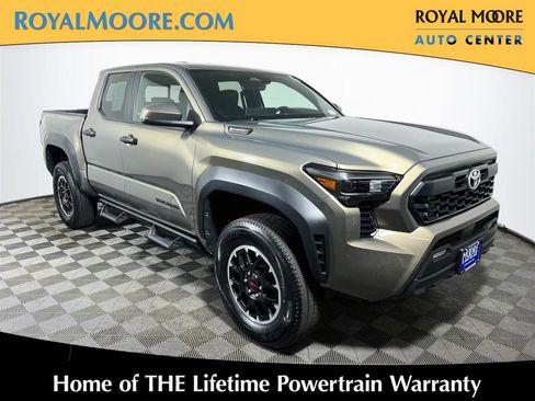 Used 2024 Toyota Tacoma TRD Off-Road w/ TRD Off Road Upgrade Package AWD/4WD image 1