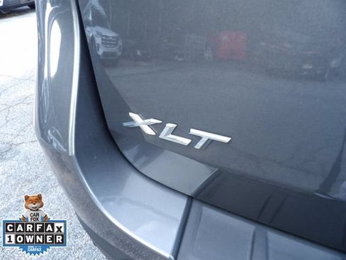 Used 2023 Ford Explorer XLT w/ Equipment Group 202A RWD image 18
