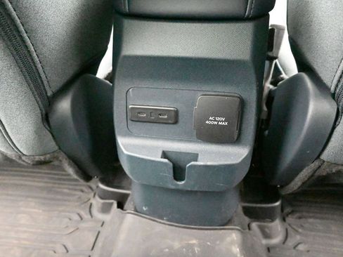 Used 2025 Ford Maverick XLT w/ XLT Luxury Package image 53