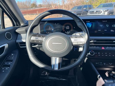 Used 2025 Hyundai Sonata SEL image 29