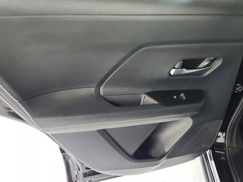 Certified 2026 Nissan Kicks SV FWD image 43