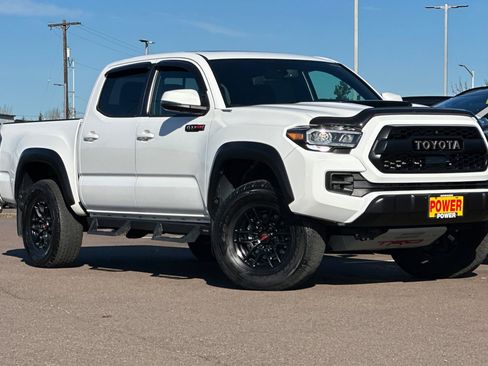 Used 2021 Toyota Tacoma TRD Pro image 2