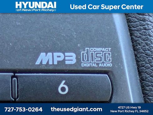 Used 2011 Hyundai Genesis 2.0T RWD image 22