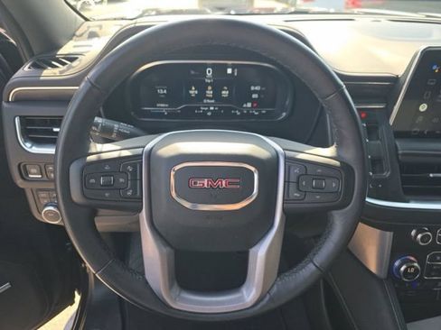 Used 2022 GMC Yukon XL SLT w/ SLT Premium Package AWD/4WD image 21