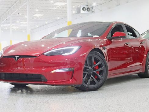 Used 2025 Tesla Model S Plaid image 6