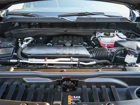 New 2025 Chevrolet Silverado 1500 LT AWD/4WD image 26