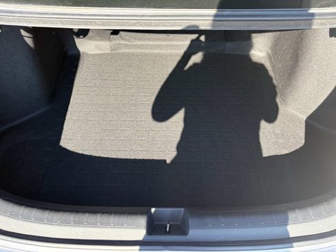 Used 2022 Honda Civic Sport image 23