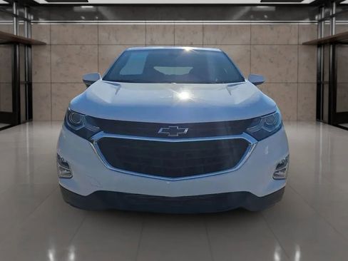 Used 2021 Chevrolet Equinox LT image 3