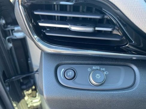 New 2026 Buick Envista Avenir image 17